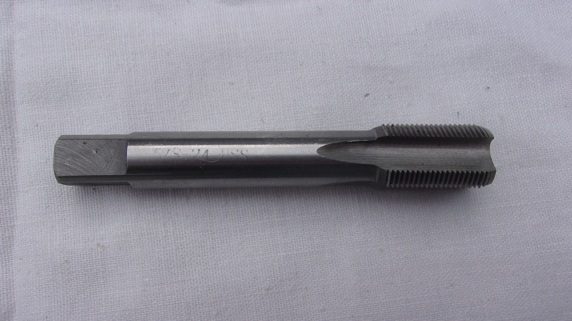 Gewindebohrer 5/8X24 UNEFF – Bild 1