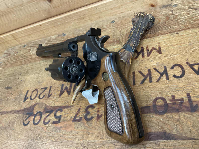 Revolver Taurus Brasil Mod.96, Kal..22lr., 6 Zoll, Holzgriff, Neuwertig!!! – Bild 6