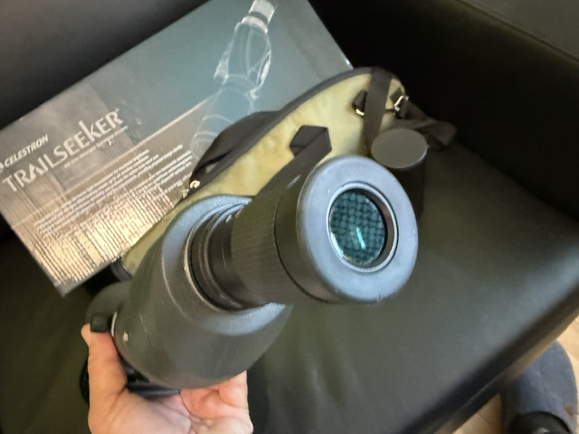 Spektiv Celestron Trailseeker 16-48x65 – Bild 3