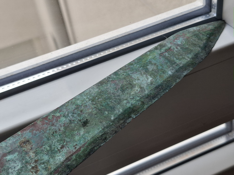 mittelalterliches Bronzeschwert – Bild 3