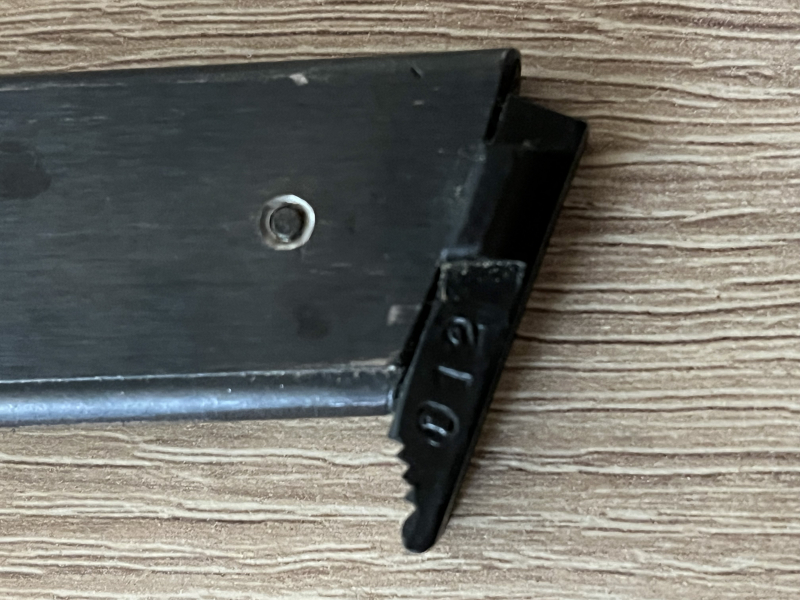 Magazin Baikal IJ35 LR 22 , 6 Schuss – Bild 3
