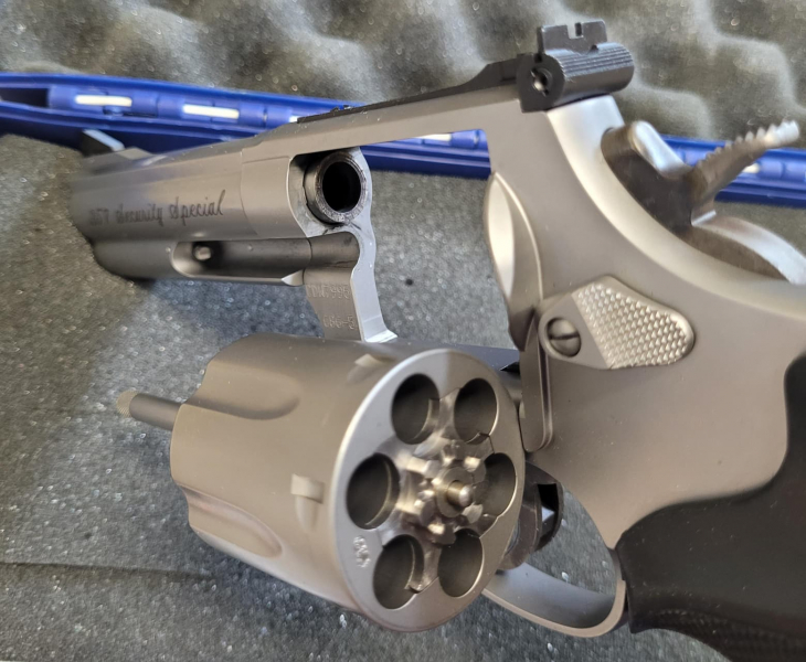 Smith & Wesson - Revolver Modell 686-5 - Security Special - .357Mag – Bild 2