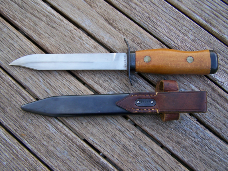 Fallschirmjäger Kampfmesser wz 55 Radom – Bild 2