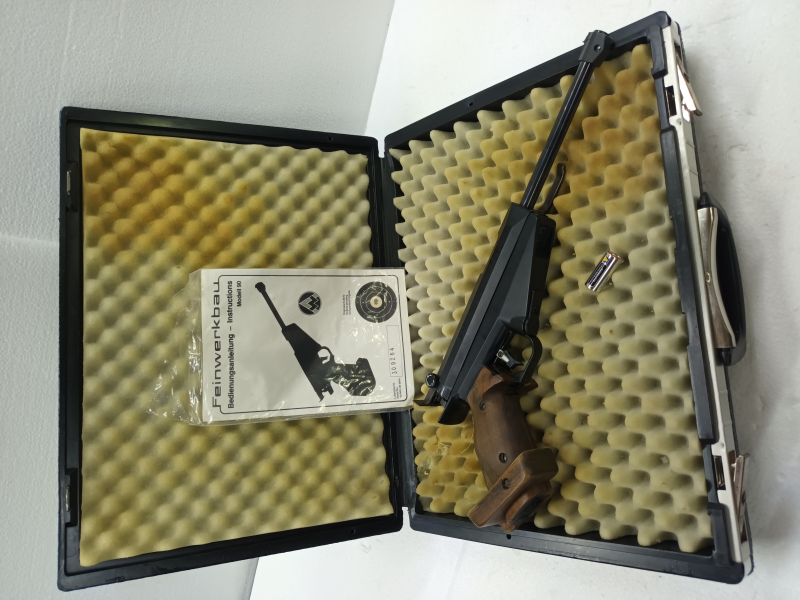 *** Feinwerkbau LP90 *** Match Luftpistole mit elektr. Abzug (wie bei Walther LP500) + KOFFER – Bild 2
