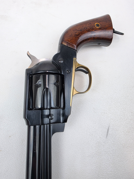 Revolver Hege-Uberti 1890 Army S.A. Outlaw Kal. .44/40 *TOP* – Bild 6