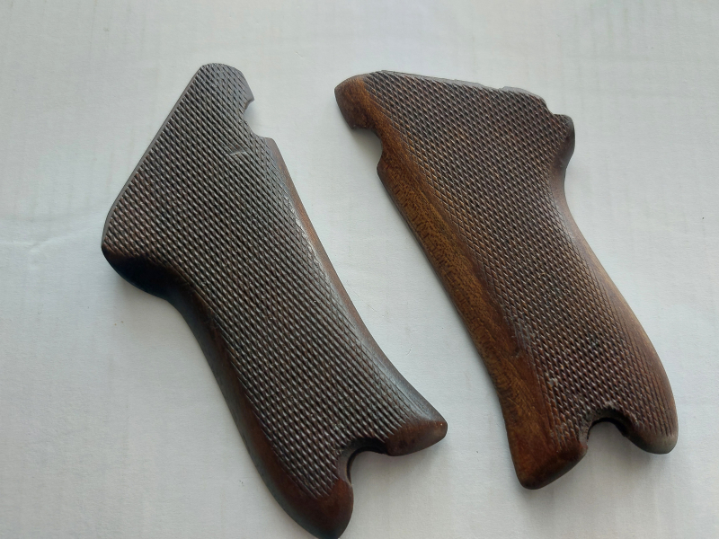 P08 Luger Pistole original Griffschalen wk2 wk1 – Bild 2