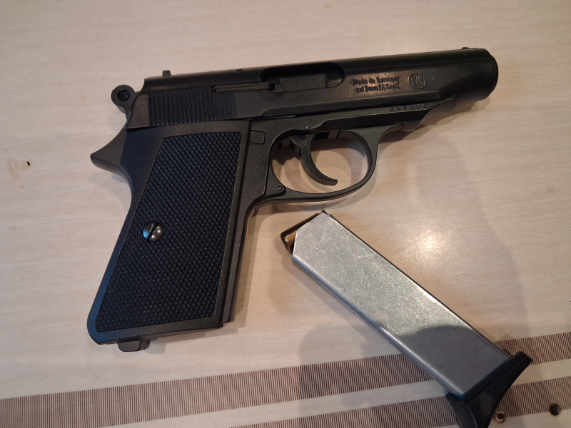ME 9 mod. Para 9mm Pistole NEU (wie Walther PP)+Munition – Bild 3