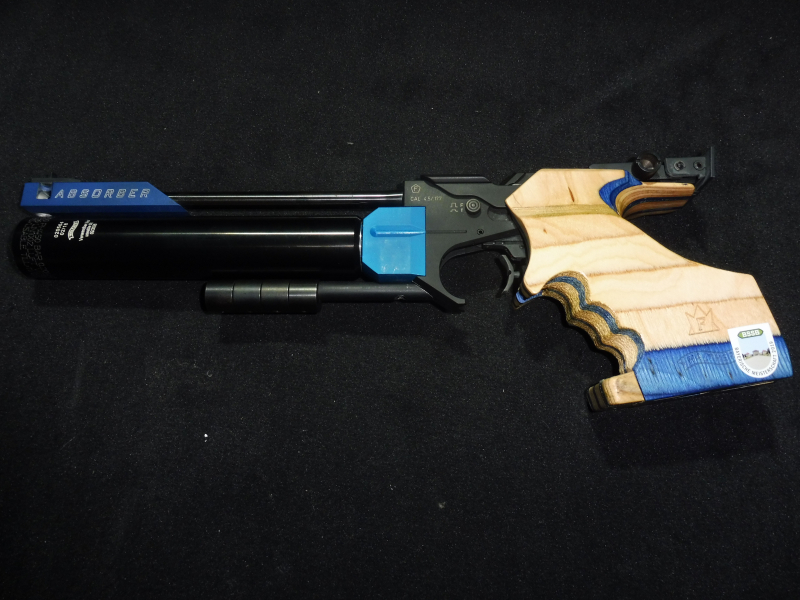 LUFTPISTOLE WALTHER LP300 MATCH – Bild 2