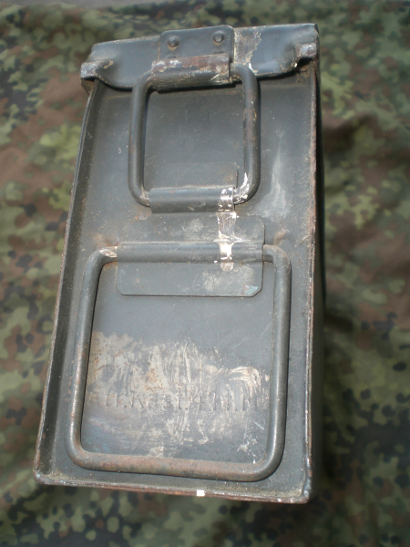 MG Gurtkasten für MG 34 und 42 originel Farbe 2. Weltkrieg – Bild 4