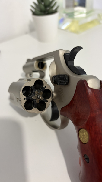 Smith & Wesson Chiefs Special Revolver Cal. 9mm R.K. Gas- und Schreckschusswaffe – Bild 3
