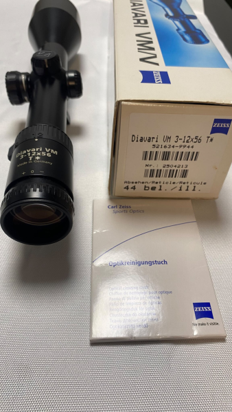 Zeiss Diavari VM 3-12x56 T* mit Leuchtkreuz und original Blaser Sattelmontage – billede 4