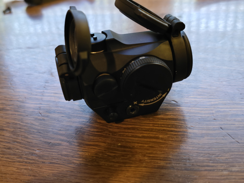 Aimpoint Micro H2 Flipup – Bild 1