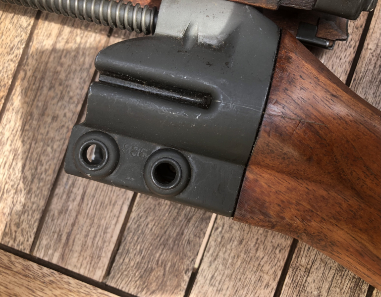 Holzschaft für das G3 Sturmgewehr mit Riemen und der dazugehörige Holz Vorderschaft. – afbeelding 3