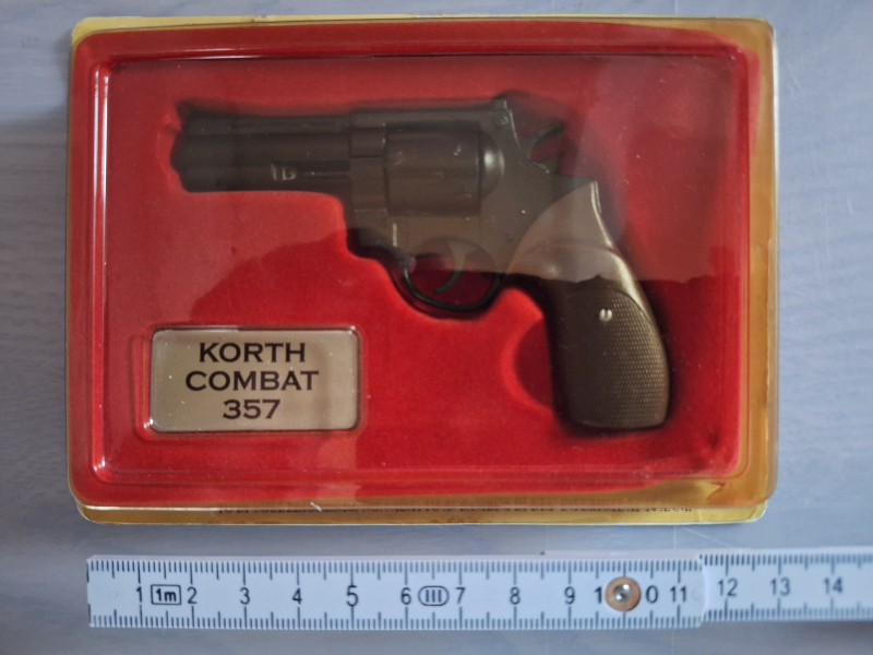 Korth Miniatur vom Revolver Korth Combat 357 – Bild 2