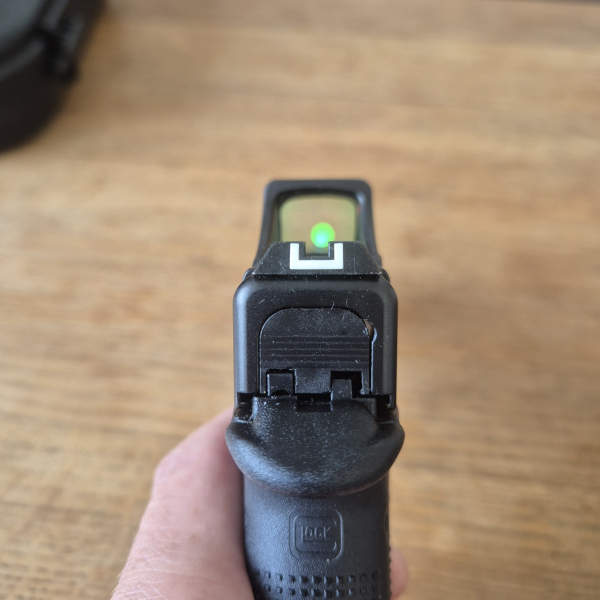 Glock 45 MOS Gen5 9mm Holosun SCS und Holster – Bild 5