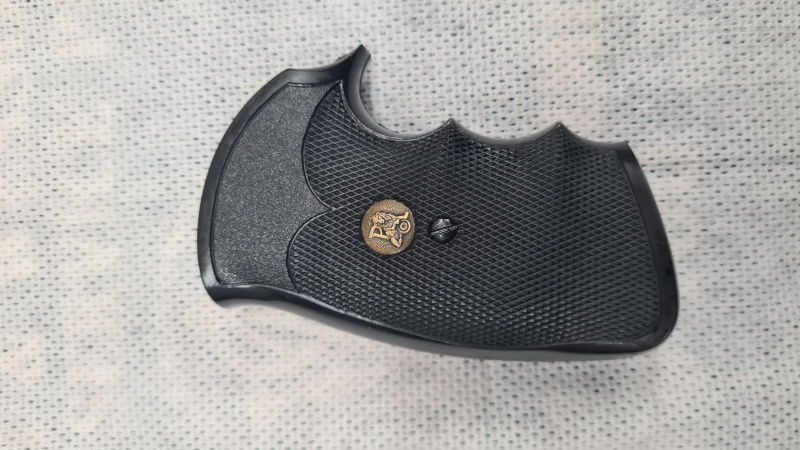 Pachmeiergriff für Revolver Colt Python – immagine 2