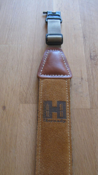 Orig.Hornady Gewehrtrageriemen, Leder, Rückseite Neopren, mit Hogue Verschluss, neu! – Bild 2
