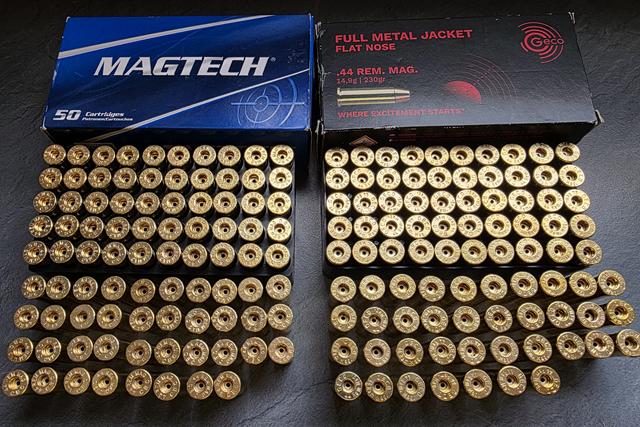 550 Hülsen .44 Rem. Magnum mit 4 Patronenboxen – Bild 3