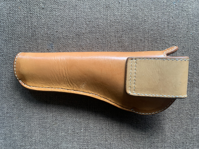 Dekoratives Lederholster für Revolver bis 7 Zoll – Bild 5