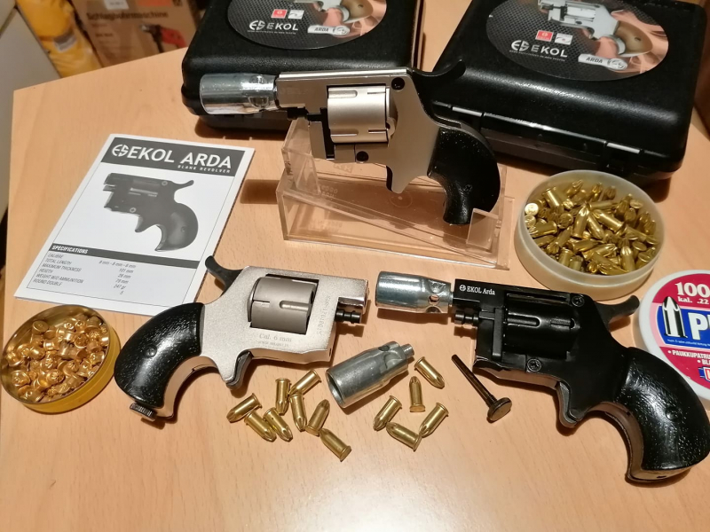 Ekol-Arda - Derringer - cal.22 Knall - Chrom Modell - Neuwertig - Nur Bedienungsanleitung – Bild 6