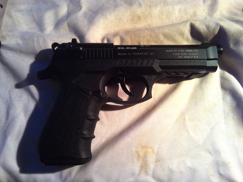 Zoraki 918 9mm P.A.K. schwarz mit 2 ersatzmagazine – Bild 2