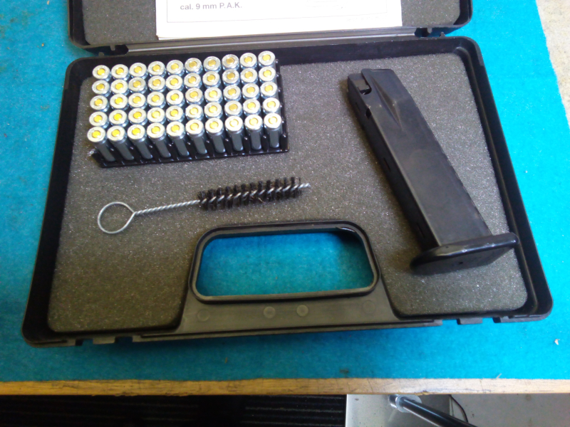 Biete eine Automatic Pistole Modell WALTHER P99. – Bild 3