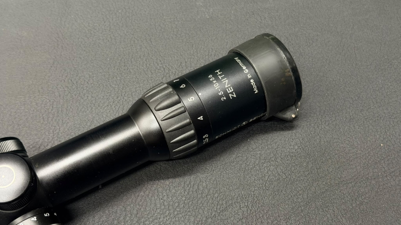 Schmidt & Bender Zenith 2,5-10x56 LM FD7 | Leuchtpunkt | Top Zustand | Butler Creek | OVP – Bild 2