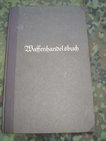 Antiquarisches Buch: Rarität altes Waffenhandelsbuch von 1928 – Bild 1