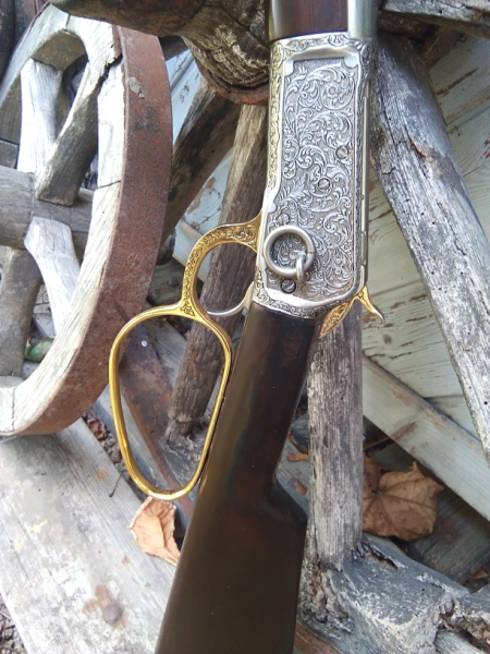 John Wayne Winchester und Colt SAA – zdjęcie 3