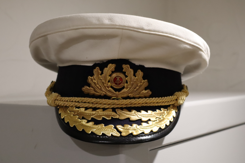 originale Uniform Vizeadmiral DDR Volksmarine – Bild 3