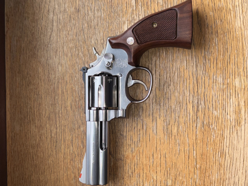 Revolver Smith & Wesson 686 cal. 357 Magnum 4“ – Bild 5
