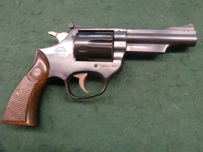 .357 Mgn ASTRA 4" Revolver ungeführt aus jagdl. Nachlass – Bild 3