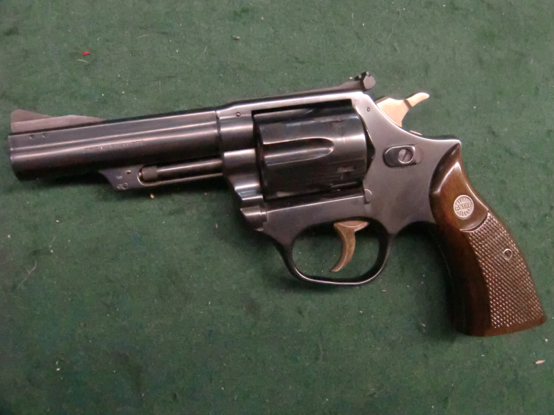 .357 Mgn ASTRA 4" Revolver ungeführt aus jagdl. Nachlass – Bild 2