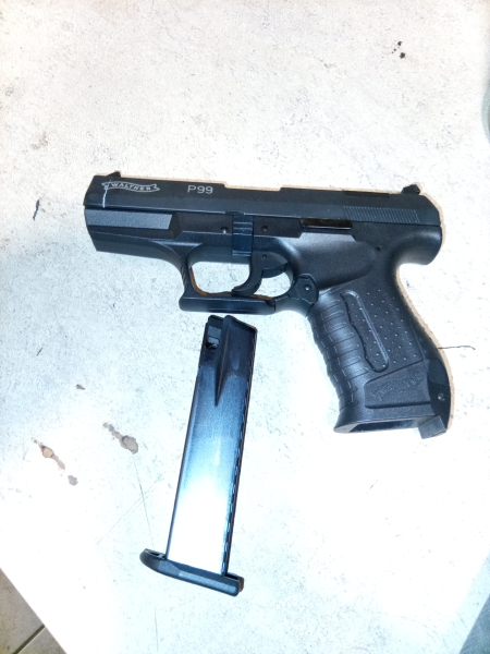 Walther P99 9mm P.A.K komplett defekt Ersatzteile – Bild 2
