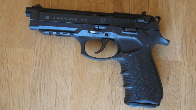 Zoraki Schreckschußpistole 918, Kal. 9mm P.A.K., brüniert, im Koffer mit Zubehör und Munition – Bild 2