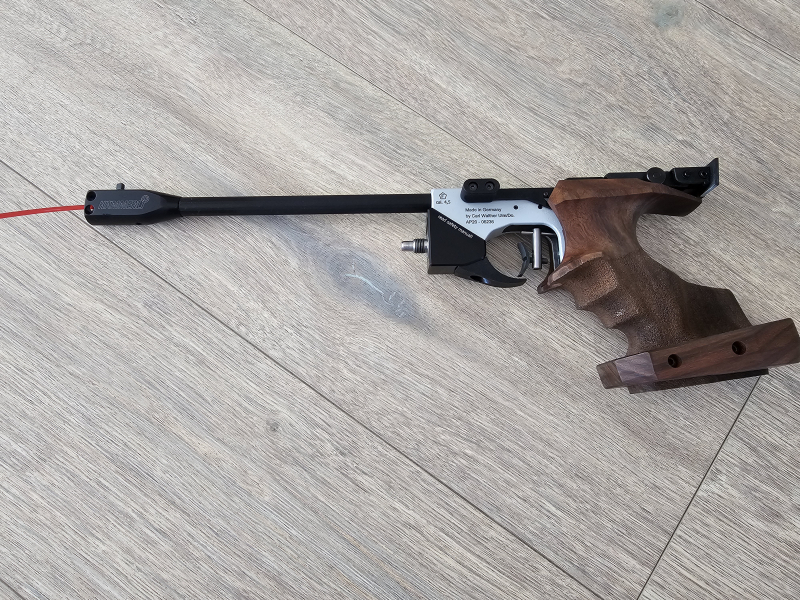Hämmerli AP20 pro mit Linksgriff M und Zubehör – Bild 2