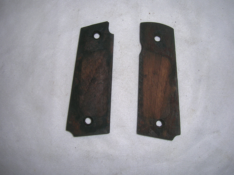 Holzgriffschalen für Pistole Colt 1911 / 1911 A1 – Bild 2