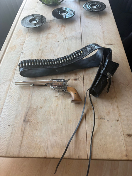 Single Action Revolver, seltener Westernrevolver – Bild 2