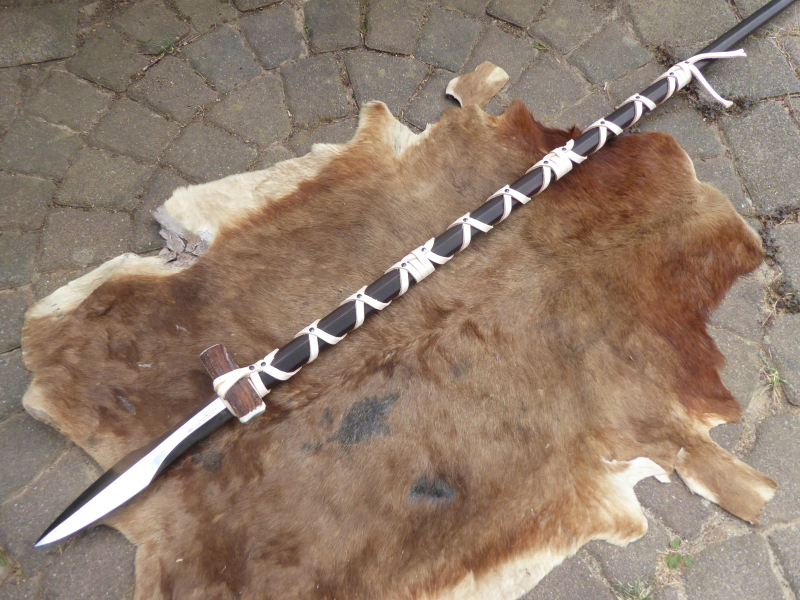 PUMA SAUFEDER NACH O.F.M. FREVERT, GESENK GESCHMIEDET INKL. SAUSCHWARTENSCHEIDE – Bild 2