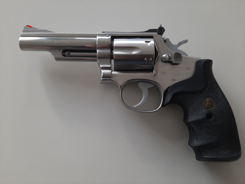 Revolver Smith & Wesson Kaliber 357 Magnum – снимка 2