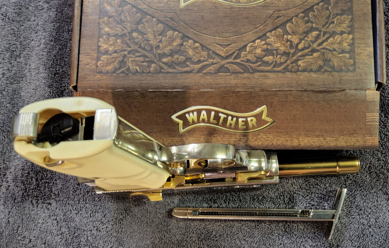 Walther P38 CO2 Pistole 4,5mm Limited Edition, Gold/Nickel, Blow-Back, 4,5mm Stahl BB, – Bild 5