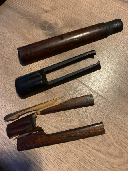 Militaria WW2 Konvolut Holzreste HAndschutz Mauser Export G98, 98k, k98, k98k, K98/43 NICHT G43 – Bild 1