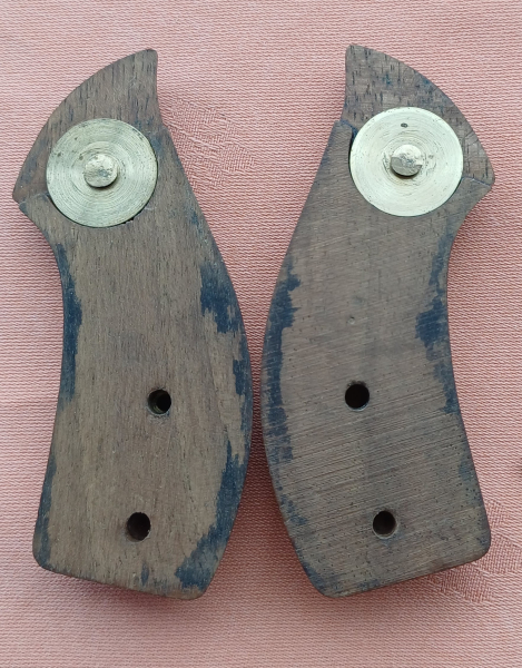Holzgriffschalen für Erma EGR66 – Bild 3
