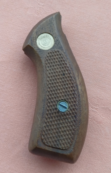 Holzgriffschalen für Erma EGR66 – Bild 1