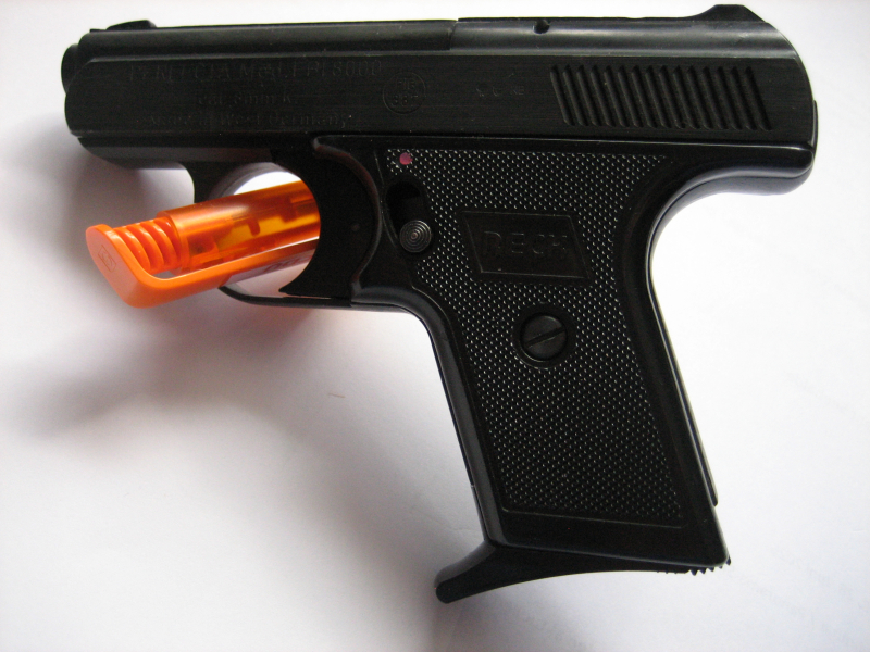 ** Reck PERFECTA Schreckschußpistole -- Modell FBI 800 -- PTB 387/2 ** ** – Bild 1