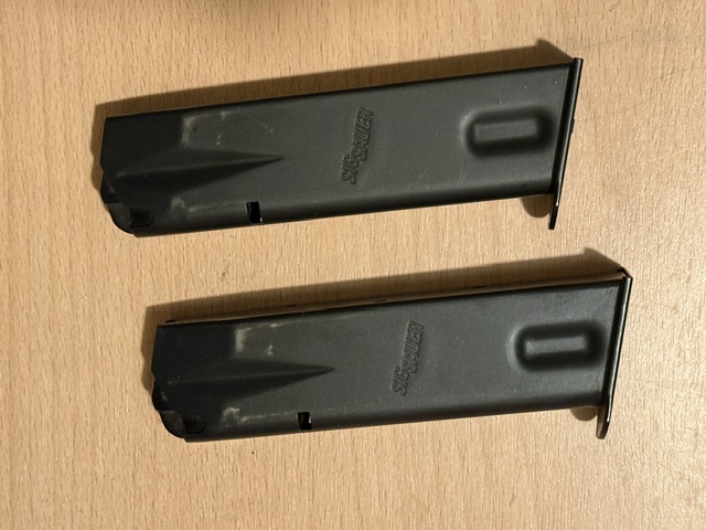 Sig Sauer P226 9mm Magazin original – image 2