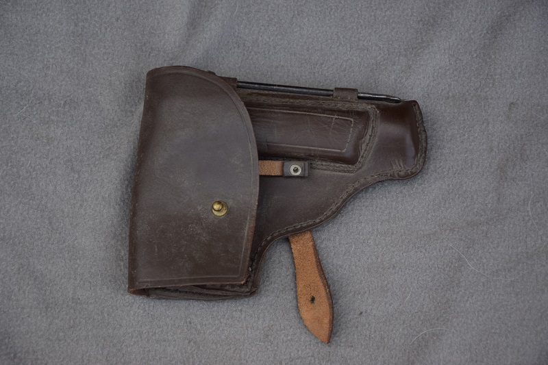 Pistolentasche Osteuropa – immagine 1