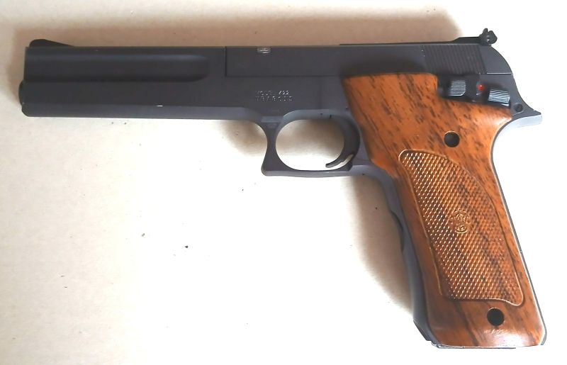 Pistole S&W Mod. 422 – imagem 2