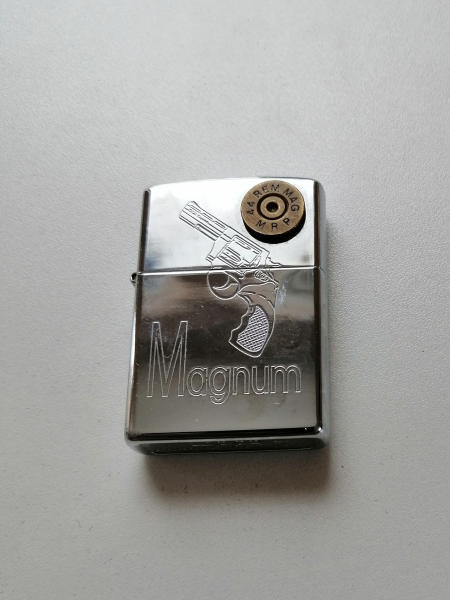 Neues Zippo Magnum Feuerzeug in der OVP ! – Bild 3