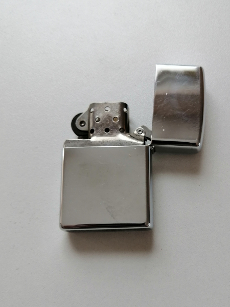 Neues Zippo Magnum Feuerzeug in der OVP ! – Bild 4